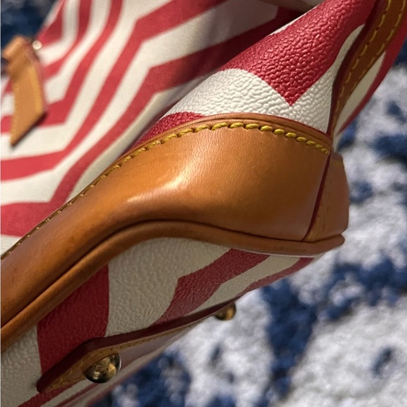 Dooney & Bourke Red Chevron Tote Bag - Picture 14 of 16